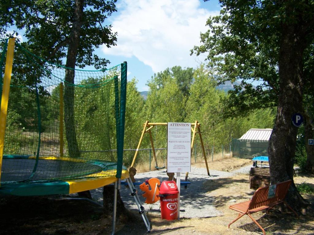 Hotel Moulin De La Roque Althen-des-Paluds Zimmer foto