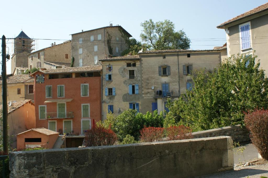 Hotel Moulin De La Roque Althen-des-Paluds Zimmer foto