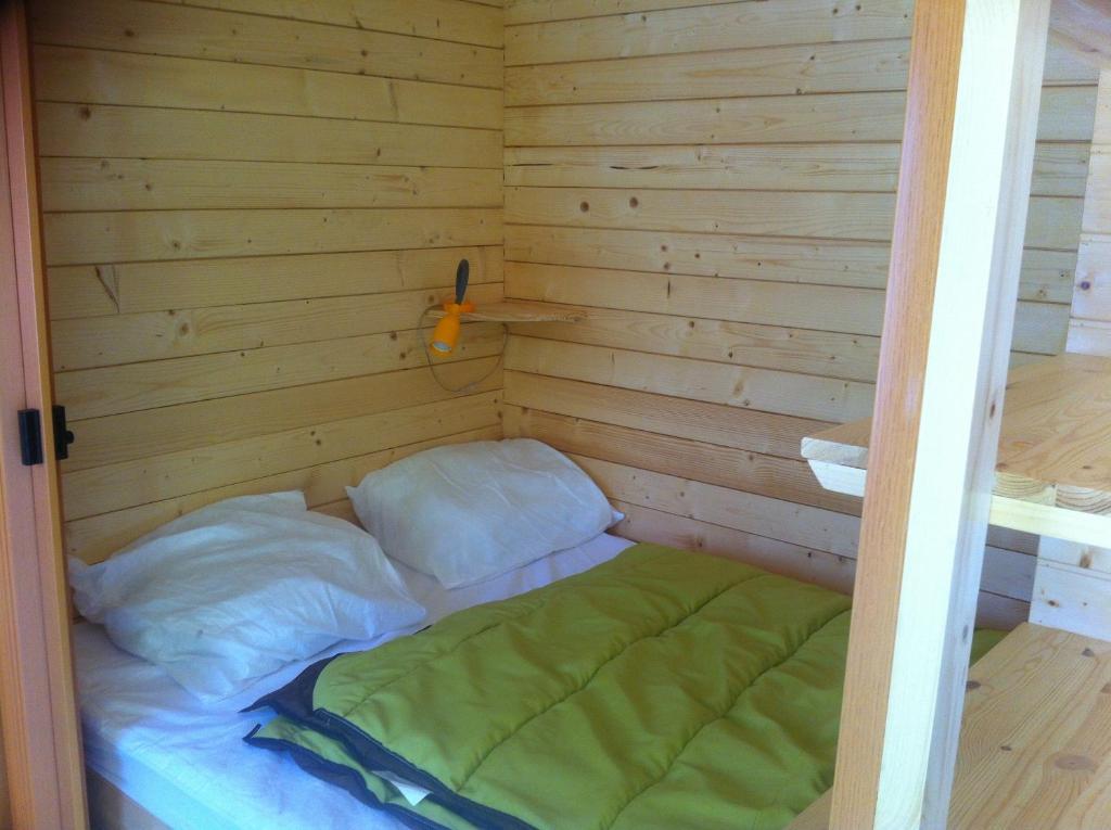 Hotel Moulin De La Roque Althen-des-Paluds Zimmer foto